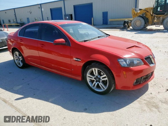 2009 Pontiac G8 z VIN 6G2ER57779L184240, wystawiony jako Copart lot #53801105 z przebiegiem 214 448 mil mil oraz Czysty tytuł • Clean title. Historia ofert i sprzedaży dostępna na DreamBid. Obrazek 4.