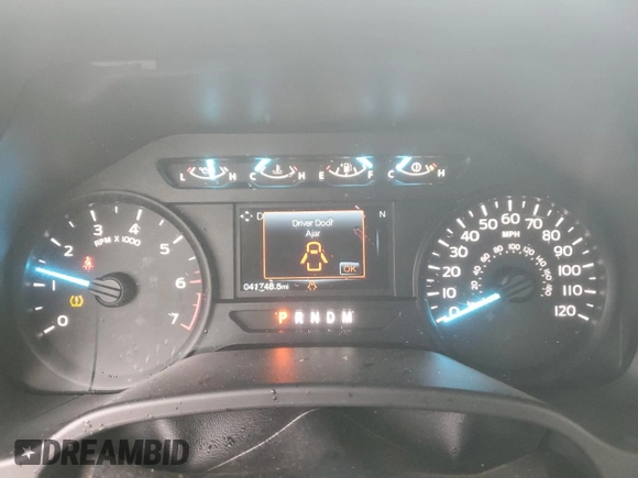 2019 Ford F-150 XL z VIN 1FTMF1E58KKF05253, wystawiony jako Copart lot #49257345 z przebiegiem 41 748 mil mil oraz Szkoda całkowita • Salvage title. Historia ofert i sprzedaży dostępna na DreamBid. Obrazek 9.