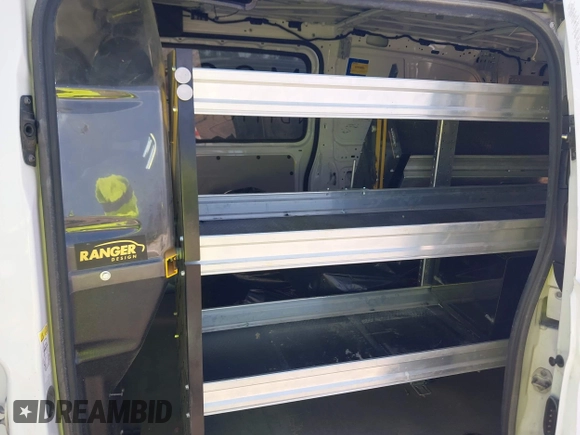 2018 Mercedes-Benz Metris Cargo with VIN WD3PG2EA2J3415757, listed as a IAAI auction lot 42029579 with 95,269 mi miles. Bid and sale history available at carsss.com. Image 8.