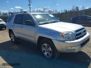 2005 Toyota 4Runner SR5 with VIN JTEBU14R250061123, listed as a IAAI auction lot 41831373 with 118,090 mi miles. Bid and sale history available at carsss.com. Image 1.