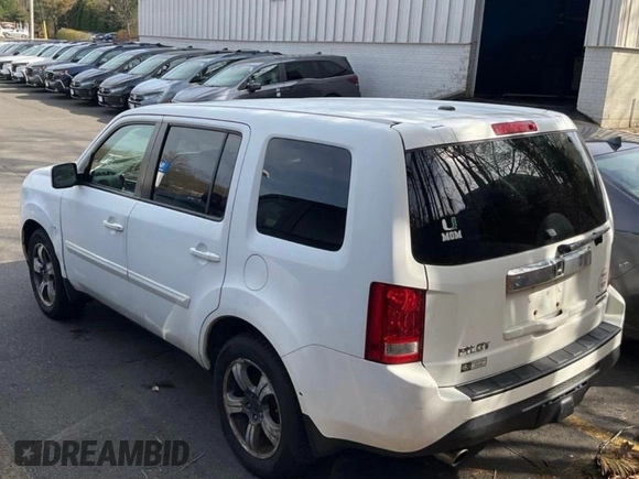 2015 Honda Pilot SE with VIN 5FNYF4H39FB028011, listed as a Copart auction lot 55280155 with 202,846 mi miles and Clean Title. Bid and sale history available at carsss.com. Image 3.