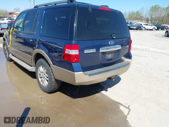 2011 Ford Expedition XLT с VIN 1FMJU1J5XBEF45746, выставлен на аукционе IAAI как лот 42000734 с пробегом 206 529 миль миль и . История ставок и продаж доступна на DreamBid. Изображение 3.