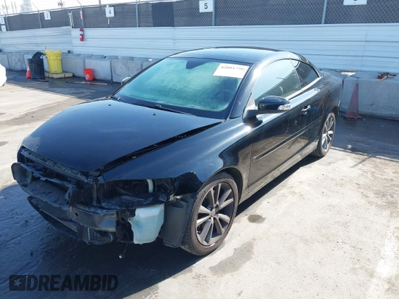 2010 Volvo C70 with VIN YV1672MC3AJ092099, listed as a IAAI auction lot 42001790 with 122,863 mi miles. Bid and sale history available at carsss.com. Image 2.