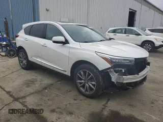 2021 Acura RDX Technology with VIN 5J8TC2H56ML030383, listed as a Copart auction lot 57360605 with 38,732 mi miles and Salvage title. Bid and sale history available at DreamBid. Image 4.