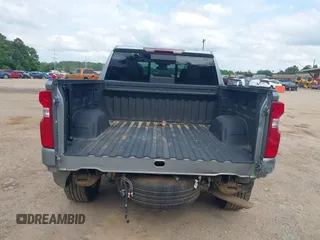 2025 Chevrolet Silverado 1500 with VIN 2GCUKEED7S1111432, listed as a IAAI auction lot 42114468 with 20,328 mi miles and . Bid and sale history available at DreamBid. Image 17.