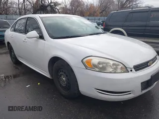2011 Chevrolet Impala Police Police with VIN 2G1WD5EM4B1201679, listed as a IAAI auction lot 41227887 with 1 mi miles. Bid and sale history available at carsss.com. Image 1.