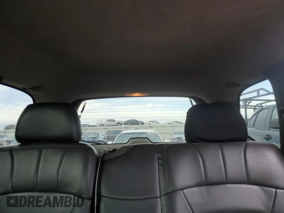 2004 GMC Envoy SLT z VIN 1GKDT13S242171925, wystawiony jako Copart lot #46262535 z przebiegiem 200 396 mil mil oraz Szkoda całkowita • Salvage title. Historia ofert i sprzedaży dostępna na DreamBid. Obrazek 10.