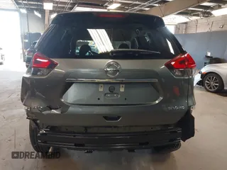 2017 Nissan Rogue SL with VIN 5N1AT2MV5HC809206, listed as a IAAI auction lot 42129519 with 49,703 mi miles. Bid and sale history available at carsss.com. Image 17.
