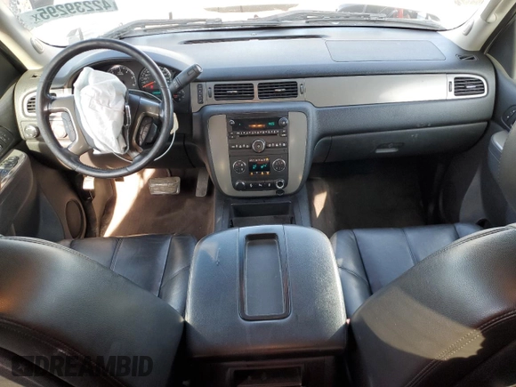 2013 Chevrolet Silverado 1500 LTZ with VIN 1GCRKTE77DZ225039, listed as a Copart auction lot 42239295 with 179,143 mi miles and Salvage Title. Bid and sale history available at DreamBid. Image 8.