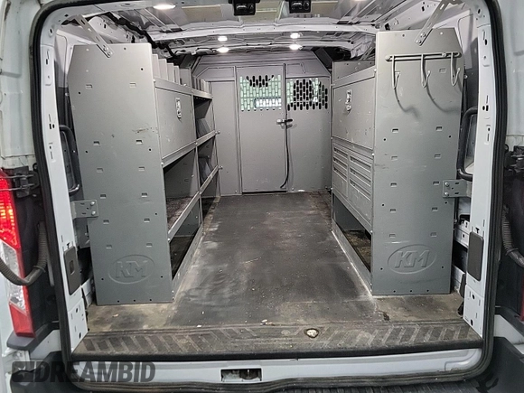 2020 Ford Transit Cargo с VIN 1FTBR1Y85LKB79546, выставлен на аукционе IAAI как лот 42521085 с пробегом 94 864 миль миль и . История ставок и продаж доступна на DreamBid. Изображение 19.