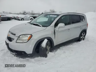 2014 Chevrolet Orlando z VIN KL77P2EK4EK507427, wystawiony jako Copart lot #87641825 z przebiegiem 138 625 mil mil oraz Tytuł czysty. Historia ofert i sprzedaży dostępna na DreamBid. Obrazek 1.