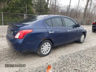 2014 Nissan Versa SV with VIN 3N1CN7AP8EL813232, listed as a Copart auction lot 50001655 with 111,305 mi miles and Clean Title. Bid and sale history available at DreamBid. Image 3.