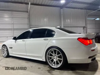 2010 BMW 7 Series 750Li с VIN WBAKB8C58ACY64395, выставлен на аукционе Copart как лот 58609065 с пробегом 137 375 миль миль и Списание • Salvage title. История ставок и продаж доступна на DreamBid. Изображение 3.