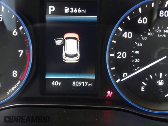 2020 Hyundai Kona Ultimate with VIN KM8K5CA54LU428684, listed as a IAAI auction lot 41723215 with 80,917 mi miles. Bid and sale history available at carsss.com. Image 15.