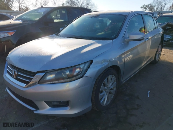2015 Honda Accord Sedan EX-L with VIN 1HGCR2F86FA104086, listed as a IAAI auction lot 41395174 with 199,287 mi miles. Bid and sale history available at carsss.com. Image 17.
