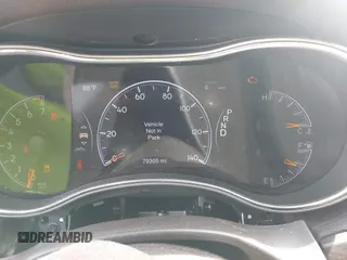 2017 Jeep Grand Cherokee Overland z VIN 1C4RJFCG4HC662884, wystawiony jako IAAI lot #42172826 z przebiegiem 79 305 mil mil oraz . Historia ofert i sprzedaży dostępna na DreamBid. Obrazek 7.