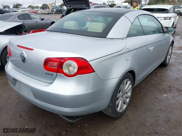2009 Volkswagen Eos Komfort with VIN WVWBA71F29V016167, listed as a IAAI auction lot 41521053 with NaN miles. Bid and sale history available at carsss.com. Image 4.
