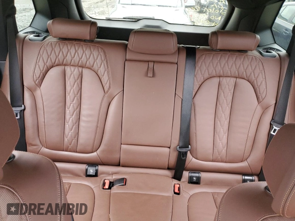 2021 BMW X5 z VIN NJ1541E, wystawiony jako Copart lot #37990264 z przebiegiem 18 321 mil mil oraz Szkoda całkowita • Salvage title. Historia ofert i sprzedaży dostępna na DreamBid. Obrazek 10.