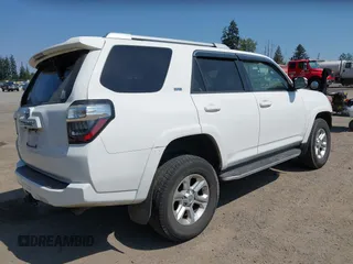 2016 Toyota 4Runner Limited with VIN JTEBU5JR2G5336832, listed as a IAAI auction lot 42107567 with 148,420 mi miles and . Bid and sale history available at DreamBid. Image 4.