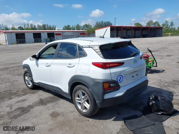 2021 Hyundai Kona SE with VIN KM8K12AA0MU614100, listed as a IAAI auction lot 41924163 with 13,146 mi miles. Bid and sale history available at carsss.com. Image 3.