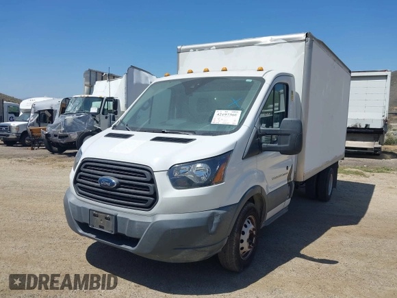 2018 Ford Transit с VIN 1FDBF8ZM3JKA71142, выставлен на аукционе IAAI как лот 42197360 с пробегом 90 124 миль миль и . История ставок и продаж доступна на DreamBid. Изображение 16.