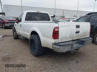 2008 Ford F-250 with VIN 1FTSF20R08EE40803, listed as a IAAI auction lot 41306261 with 215,526 mi miles and . Bid and sale history available at DreamBid. Image 3.