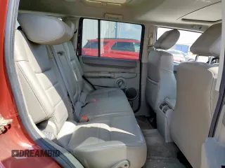 2006 Jeep Commander with VIN 1J8HH48N06C369122, listed as a Copart auction lot 50491065 with 123,692 mi miles and Clean Title. Bid and sale history available at carsss.com. Image 11.