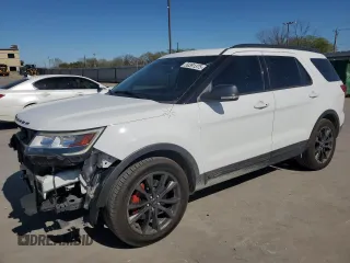 2018 Ford Explorer XLT z VIN 1FM5K7DH3JGC93907, wystawiony jako Copart lot #50391375 z przebiegiem 62 607 mil mil oraz Szkoda całkowita • Salvage title. Historia ofert i sprzedaży dostępna na DreamBid. Obrazek 1.