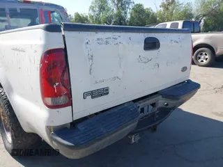 2001 Ford F-350 with VIN 3FTSW30L21MA67300, listed as a IAAI auction lot 42687583 with 317,542 mi miles and . Bid and sale history available at DreamBid. Image 13.