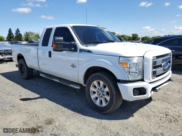 2015 Ford Super Duty F-250 SRW XLT with VIN 1FT7X2BT9FEB24065, listed as a Copart auction lot 51700525 with 204,885 mi miles and Salvage Title. Bid and sale history available at carsss.com. Image 4.