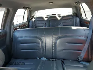 2002 Cadillac DeVille Limousine z VIN 1GEEH90Y72U550842, wystawiony jako Copart lot #52629735 z przebiegiem Nie podano mil oraz Szkoda całkowita • Salvage title. Historia ofert i sprzedaży dostępna na DreamBid. Obrazek 10.