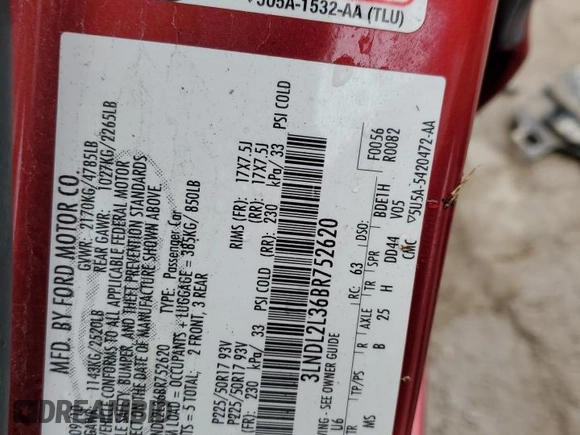2011 Lincoln MKZ Hybrid with VIN 3LNDL2L36BR752620, listed as a Copart auction lot 40124264 with 136,624 mi miles and Salvage Title. Bid and sale history available at carsss.com. Image 12.