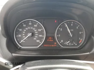 2012 BMW 1 Series 128i с VIN WBAUL7C53CVM82511, выставлен на аукционе Copart как лот 53169335 с пробегом 98 032 миль миль и Списание • Salvage title. История ставок и продаж доступна на DreamBid. Изображение 9.
