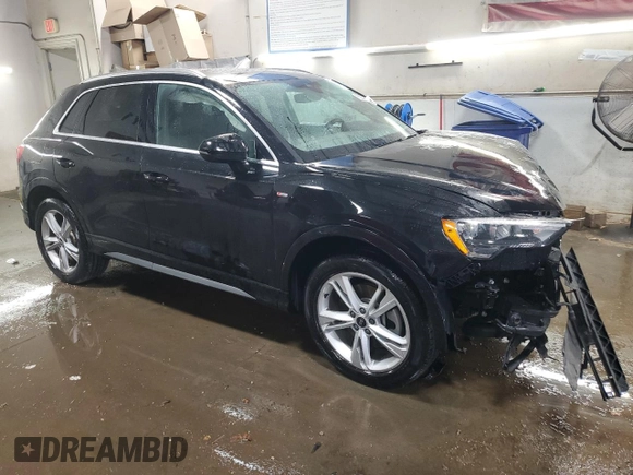 2022 Audi Q3 S line Premium z VIN WA1DECF38N1061940, wystawiony jako Copart lot #52347065 z przebiegiem 34 900 mil mil oraz Szkoda całkowita • Salvage title. Historia ofert i sprzedaży dostępna na DreamBid. Obrazek 4.