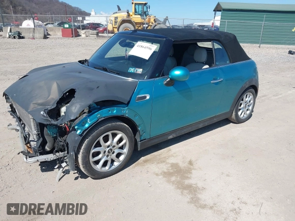 2016 MINI Convertible z VIN WMWWG5C53G3C18842, wystawiony jako IAAI lot #41864596 z przebiegiem 91 253 mil mil oraz . Historia ofert i sprzedaży dostępna na DreamBid. Obrazek 17.