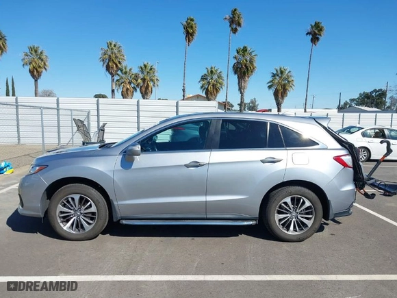 2018 Acura RDX w/Advance Pkg with VIN 5J8TB4H70JL018029, listed as a IAAI auction lot 41749450 with 113,506 mi miles. Bid and sale history available at carsss.com. Image 15.