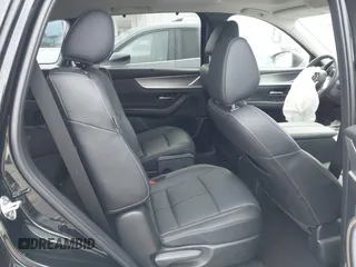 2025 Mazda CX-90 Preferred with VIN JM3KKBHD7S1208001, listed as a IAAI auction lot 42503425 with 16,745 mi miles and . Bid and sale history available at DreamBid. Image 8.
