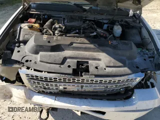 2012 GMC Sierra 3500HD Denali z VIN 1GT426C89CF241590, wystawiony jako Copart lot #73674634 z przebiegiem 343 521 mil mil oraz Szkody całkowita. Historia ofert i sprzedaży dostępna na DreamBid. Obrazek 11.