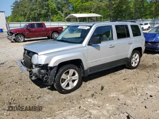2011 Jeep Patriot Latitude z VIN 1J4NT1GB4BD236991, wystawiony jako Copart lot #53240575 z przebiegiem 101 709 mil mil oraz Szkoda całkowita • Salvage title. Historia ofert i sprzedaży dostępna na DreamBid. Obrazek 1.