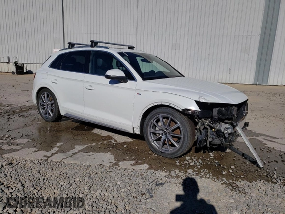 2021 Audi Q5 Premium Plus with VIN WA1E2AFY2M2041530, listed as a Copart auction lot 76736194 with 61,401 mi miles and Salvage Title. Bid and sale history available at carsss.com. Image 4.