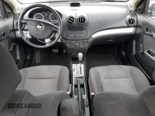 2010 Chevrolet Aveo 1LT z VIN KL1TD5DEXAB094437, wystawiony jako Copart lot #56279535 z przebiegiem 103 621 mil mil oraz Czysty tytuł • Clean title. Historia ofert i sprzedaży dostępna na DreamBid. Obrazek 8.