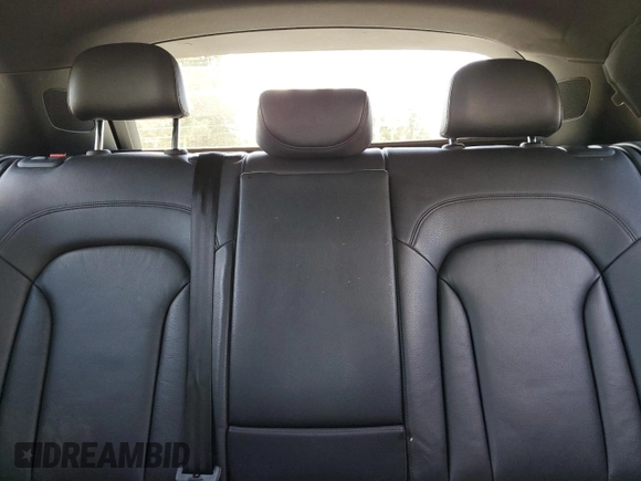 2015 Audi Q3 Prestige with VIN WA1GFCFS3FR004159, listed as a Copart auction lot 59004365 with 114,389 mi miles and Salvage title. Bid and sale history available at DreamBid. Image 10.