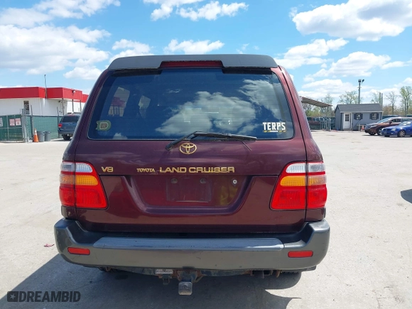 2002 Toyota Land Cruiser with VIN JTEHT05J422022565, listed as a IAAI auction lot 42042565 with 550,000 mi miles. Bid and sale history available at carsss.com. Image 16.