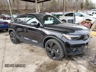 2023 Volvo C40 Recharge Pure Electric Plus with VIN YV4ED3GL7P2064799, listed as a Copart auction lot 89327215 with 15,649 mi miles and Clean Title. Bid and sale history available at carsss.com. Image 4.