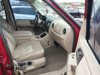 2004 Ford Expedition Eddie Bauer with VIN 1FMRU17W54LA08302, listed as a IAAI auction lot 42623074 with 188,780 mi miles and . Bid and sale history available at DreamBid. Image 5.