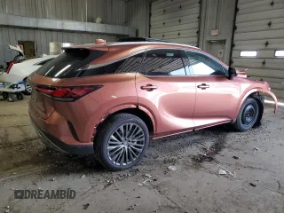 2024 Lexus RX 350h z VIN 2T2BBMCA3RC063302, wystawiony jako Copart lot #56977445 z przebiegiem 653 mil mil oraz Szkody całkowita. Historia ofert i sprzedaży dostępna na DreamBid. Obrazek 3.