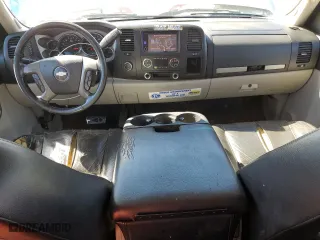 2007 Chevrolet Silverado 1500 LT w/1LT with VIN 2GCEK19J471627526, listed as a Copart auction lot 46265675 with 373,208 mi miles and Salvage Title. Bid and sale history available at carsss.com. Image 8.