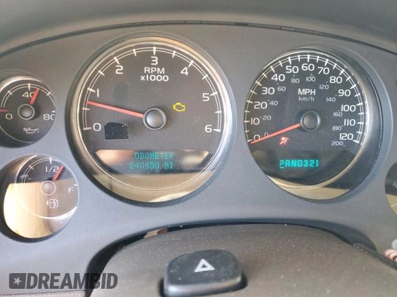2007 GMC Yukon XL SLT with VIN 1GKFK16377R377463, listed as a Copart auction lot 49138845 with 240,450 mi miles and Salvage Title. Bid and sale history available at DreamBid. Image 9.