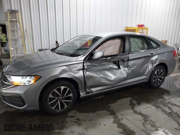 2024 Volkswagen Jetta S with VIN 3VW5M7BU4RM010489, listed as a IAAI auction lot 37960339 with 5,107 mi miles and . Bid and sale history available at DreamBid. Image 6.