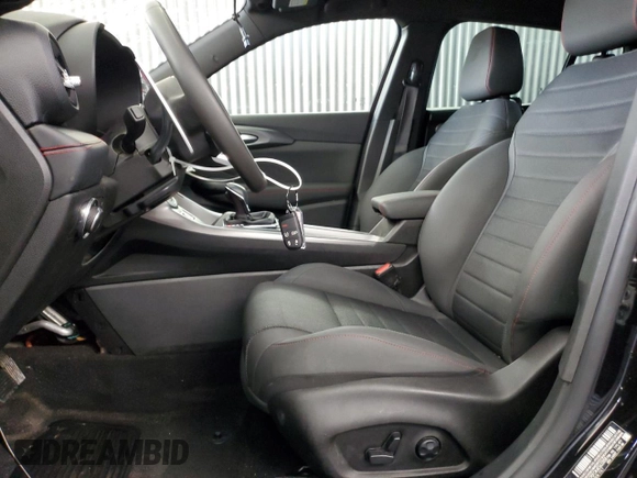 2024 Dodge Hornet R/T with VIN ZACPDFCW4R3A33958, listed as a Copart auction lot 66137165 with 30,225 mi miles and Non repairable. Bid and sale history available at DreamBid. Image 7.